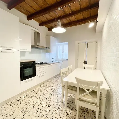 Prázdninový dům Blue House - Incantevole Casa A Due Passi Dal Mare *