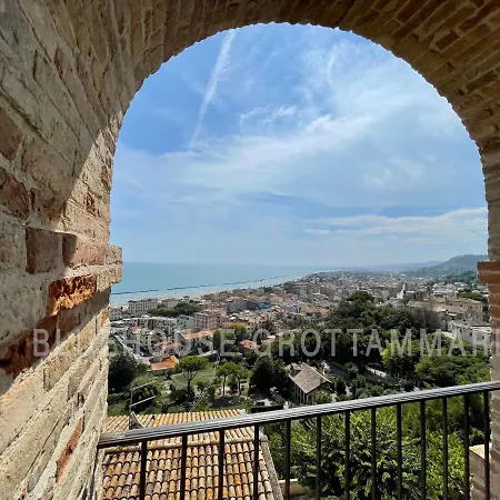 Blue House - Incantevole Casa A Due Passi Dal Mare Prázdninový dům